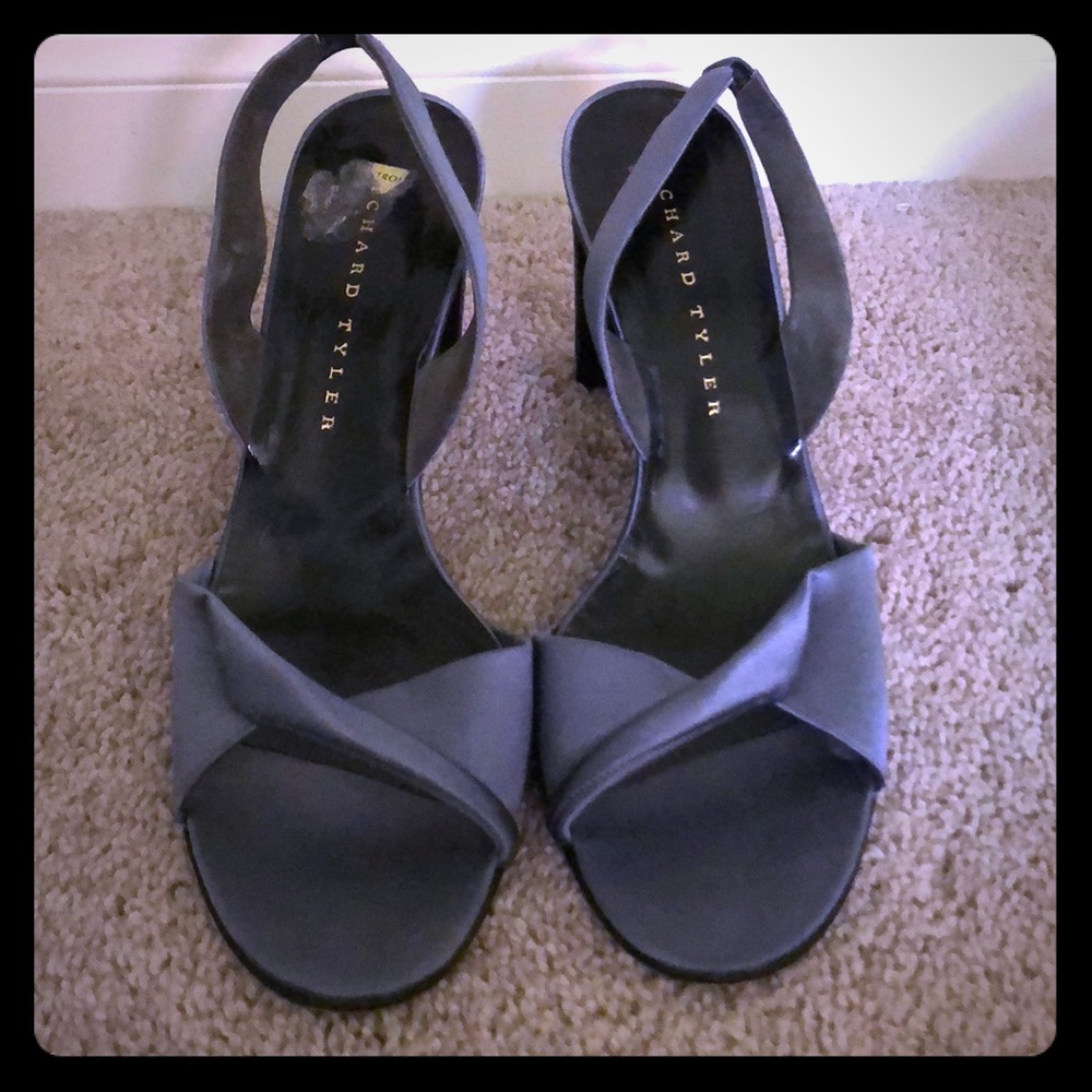 Richard Tyler evening shoes